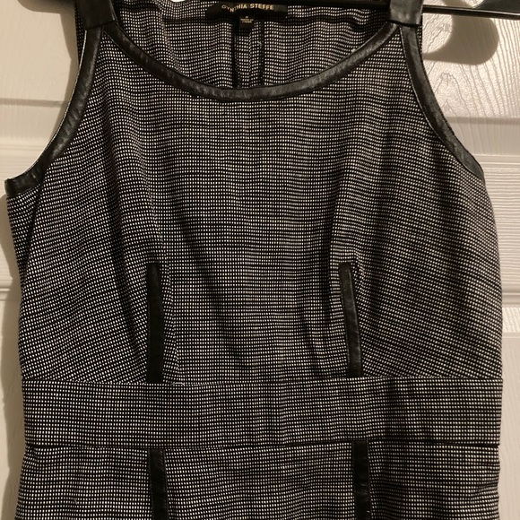 Black Patterned Dress - Picture 2 of 4